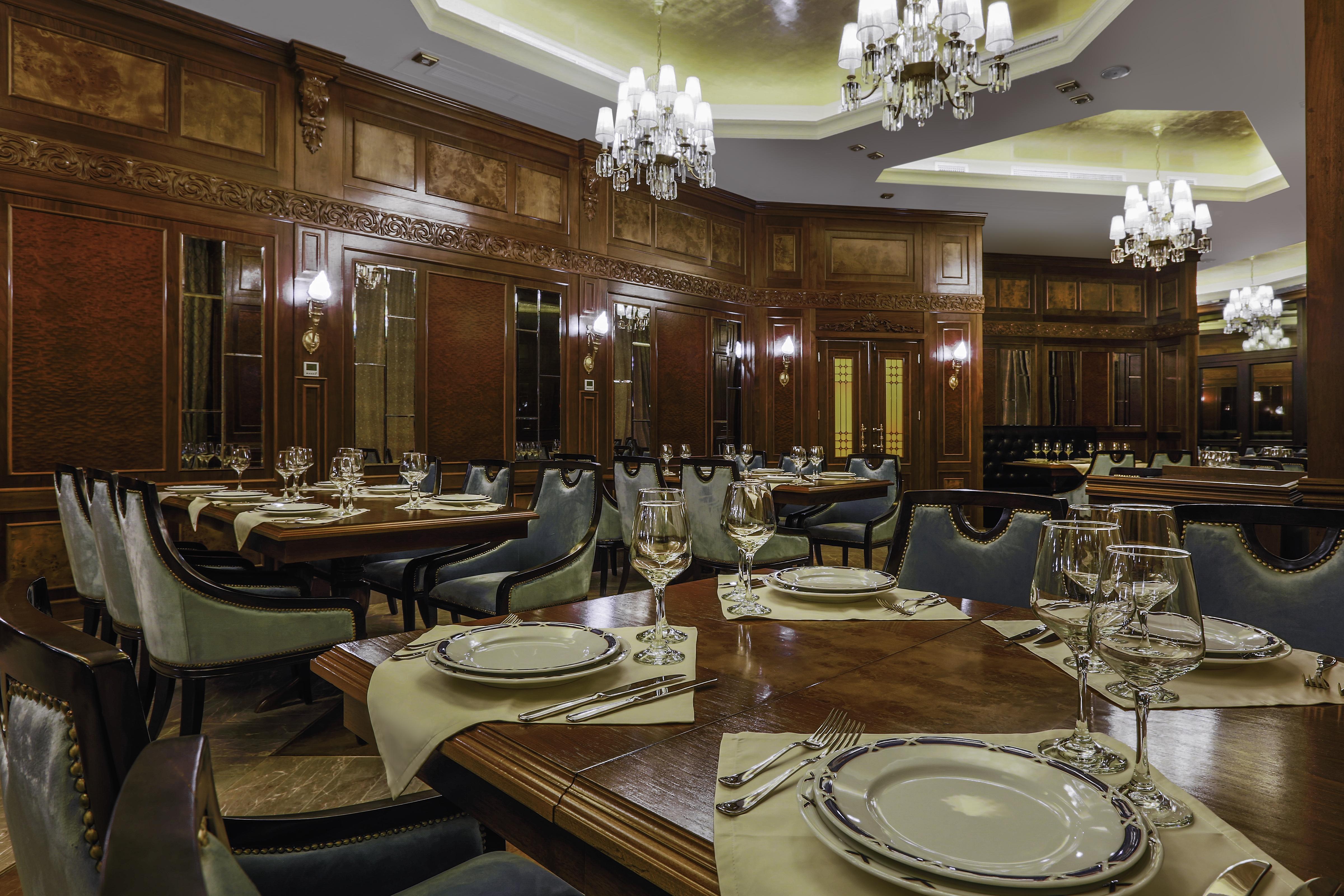 Golden Palace Hotel Jerevan Buitenkant foto